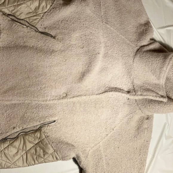 Lululemon Show Me the Sherpa Jacket - Picture 4 of 7